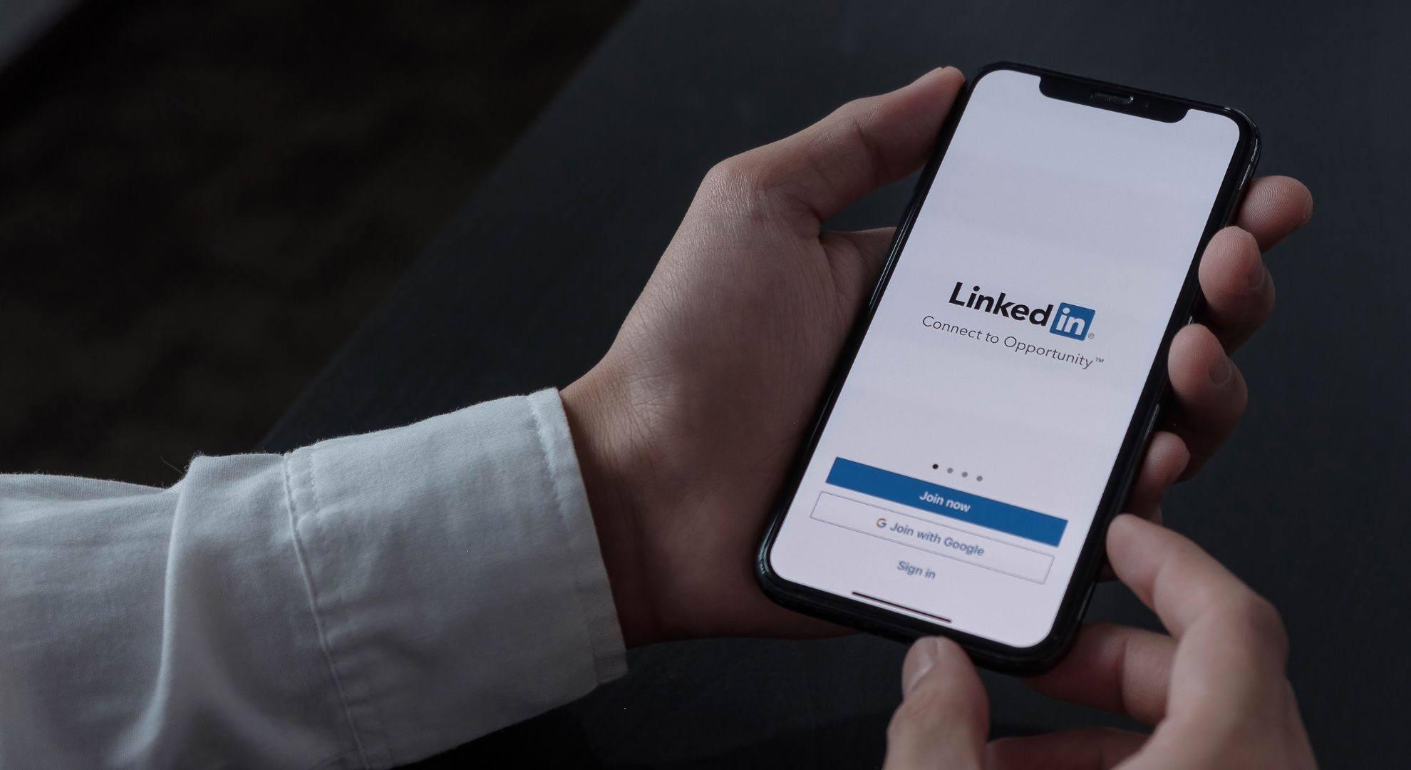 Becoming-a-LinkedIn-Leader-Building-Your-Professional-Brand-and-Network